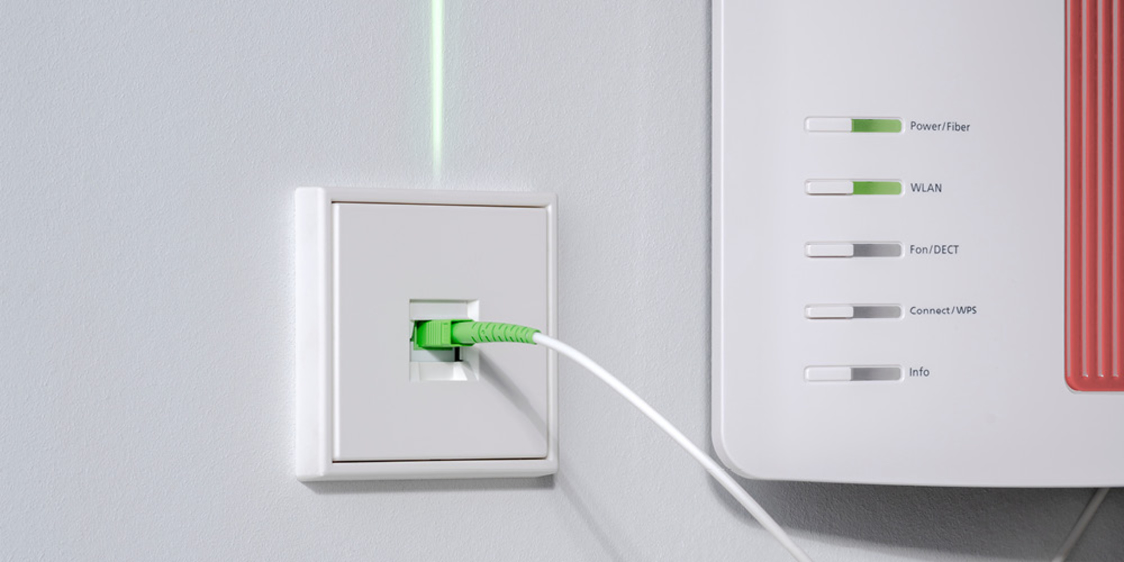 Die neuen Glasfaser-Anschlussdosen bei ERZ ELEKTRIK REINHARDT in Kurort Seiffen/Erzgeb.