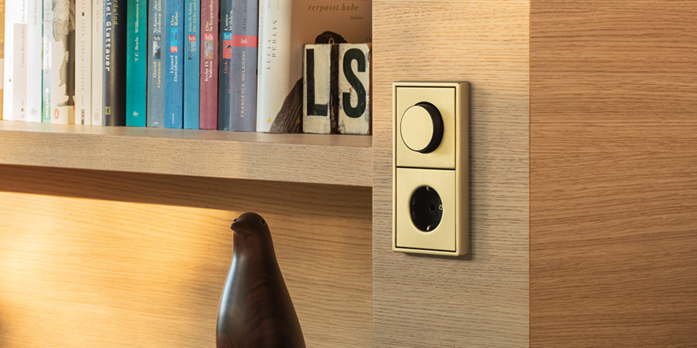 Drehdimmer-Abdeckungen bei ERZ ELEKTRIK REINHARDT in Kurort Seiffen/Erzgeb.